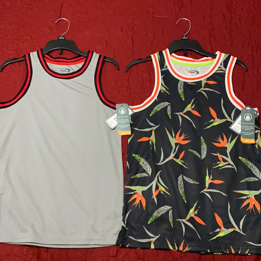 Boys tank 🎽 2 for $15 🎽